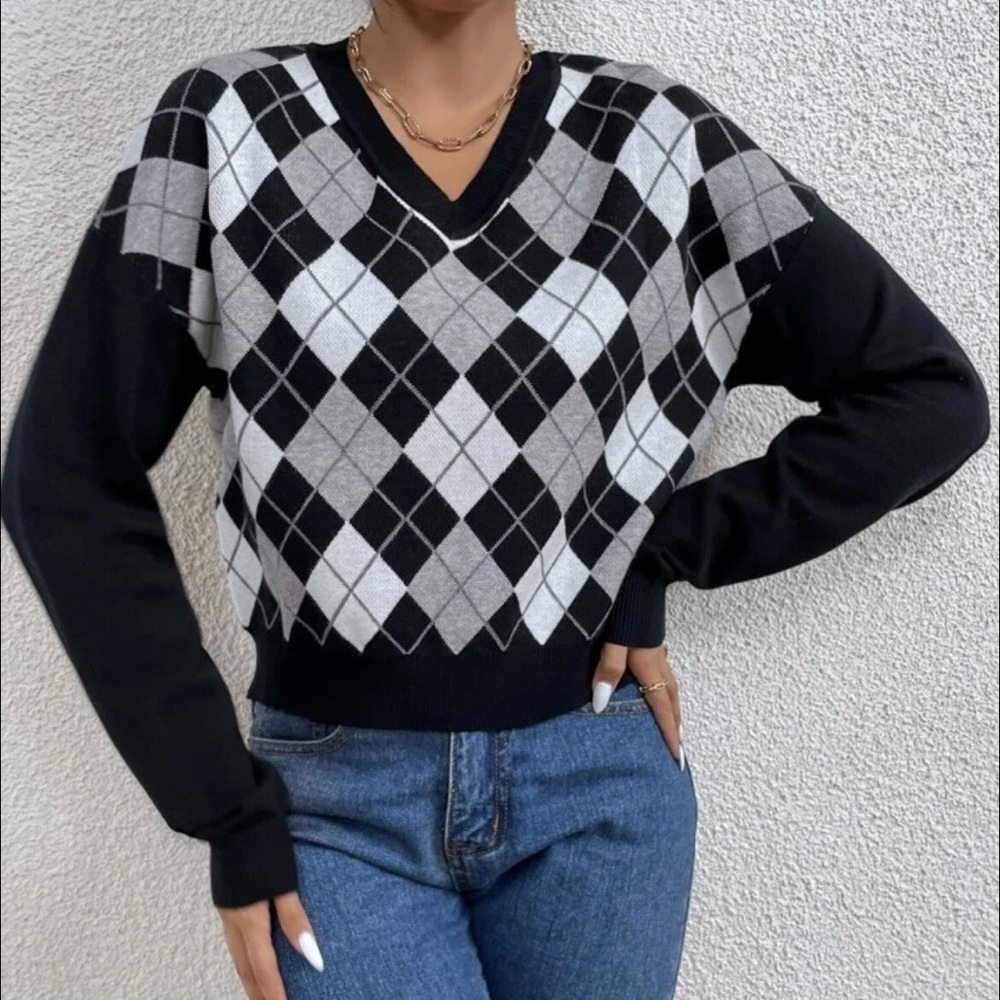 Shein Womens S Argyle Sweater Drop Shoulder Gray Black - Picture 1 of 8